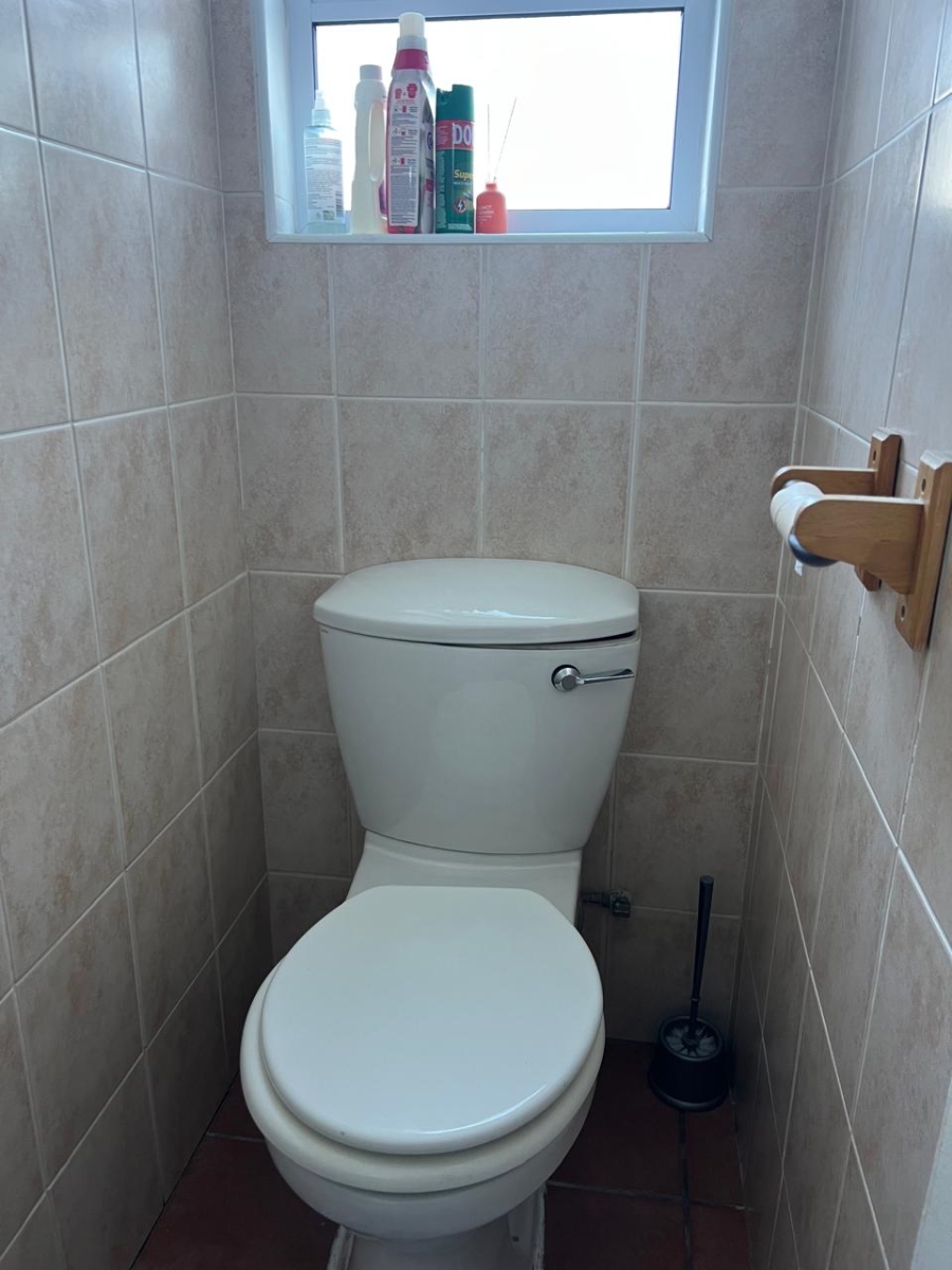 2 Bedroom Property for Sale in Plumstead Western Cape
